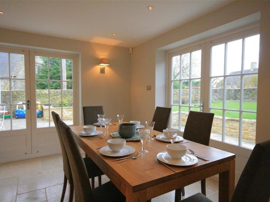 Hillside Cottage, Swinbrook, BURFORD Buitenkant foto