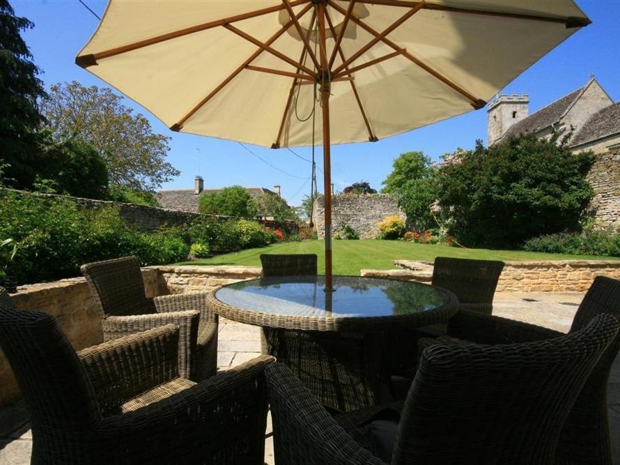 Hillside Cottage, Swinbrook, BURFORD Buitenkant foto